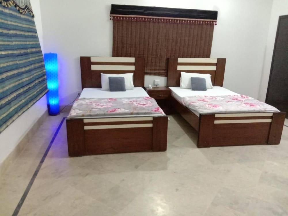 היידראבאד The Royal Palace Guest House מראה חיצוני תמונה