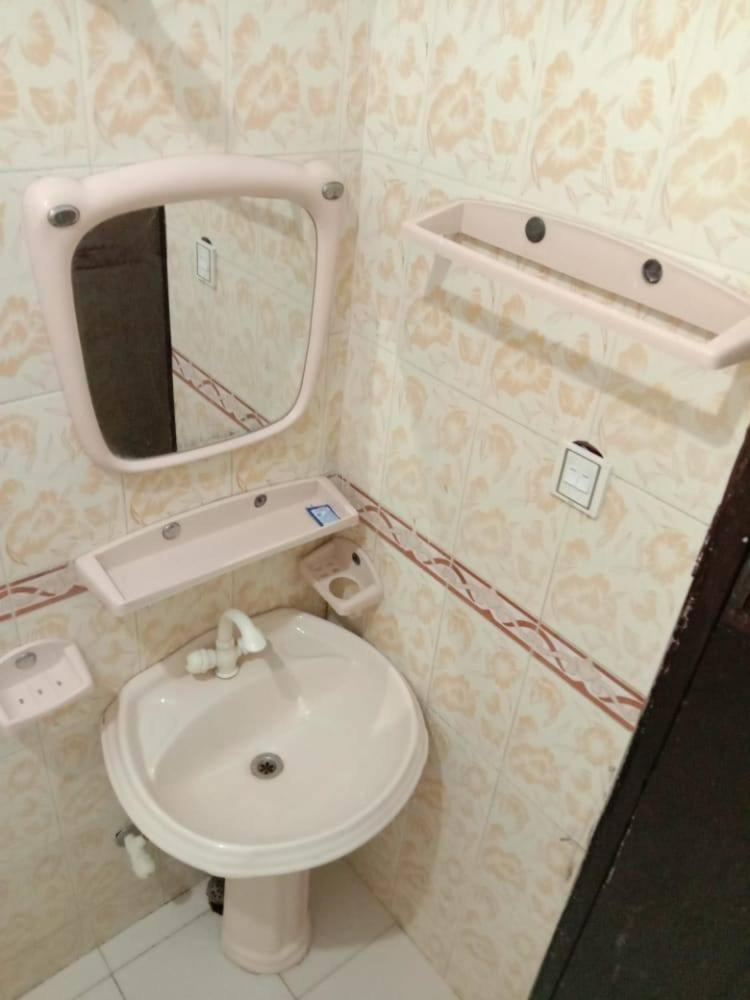 היידראבאד The Royal Palace Guest House מראה חיצוני תמונה
